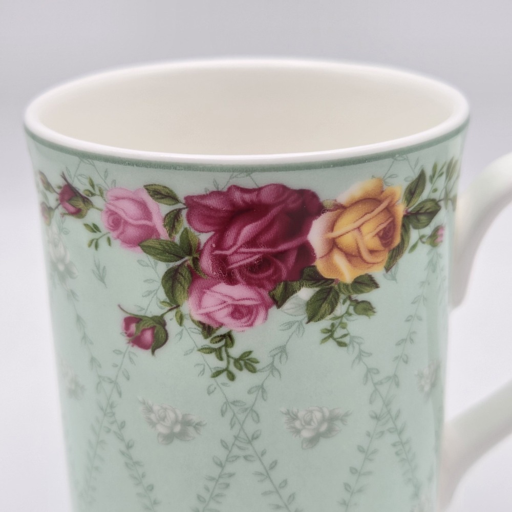 Set Of 3 Royal Albert Old Country Roses Peppermint Damask Bone China Tea Mugs - Picture 3 of 7